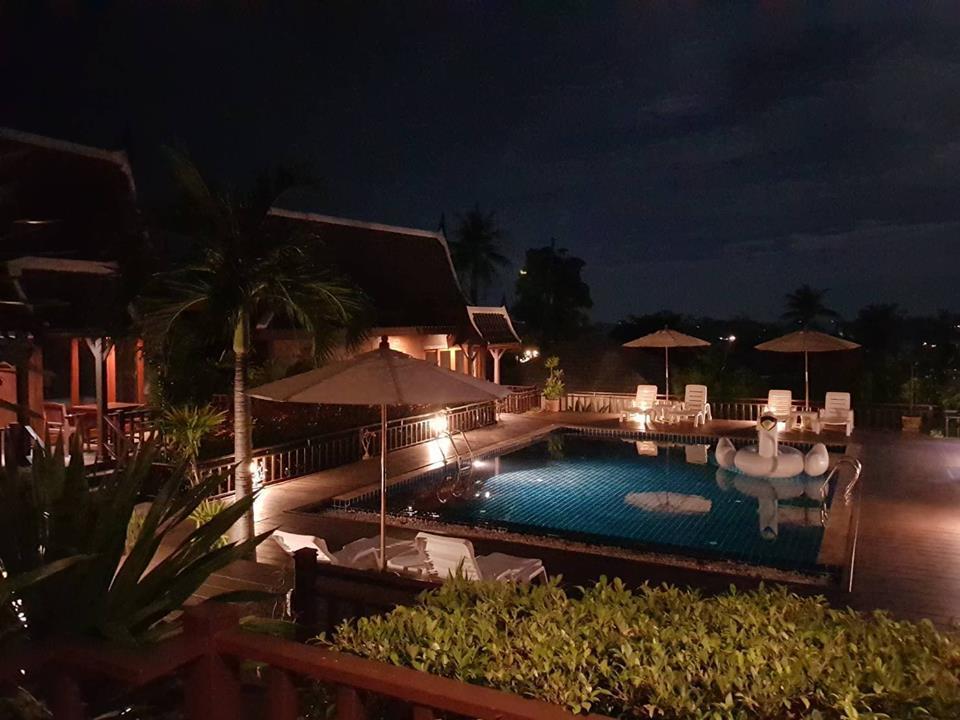 Kaya Mani Thai Villa Resort Choeng Mon Exterior photo